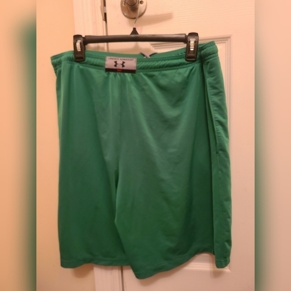 Under Armor  Mens Loose Heat Gear Shorts Basketball Shorts UA Green Size Small - Picture 3 of 6